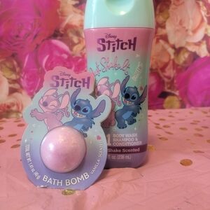Disney Stitch Bath Bomb and Body Wash Set - Pink and Blue
